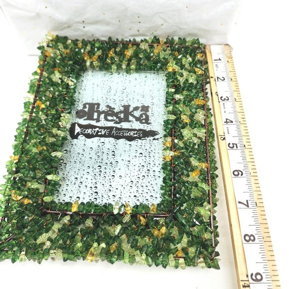 Treska Green Hand beaded Photo Frame 4x6 Photo - Picture 8 of 12